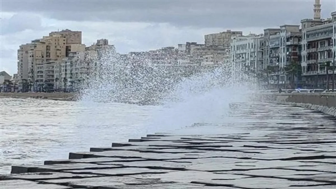 تحذير الأرصاد.. نوة الغطاس تضرب السواحل الشمالية بموجة تقلبات جوية قوية